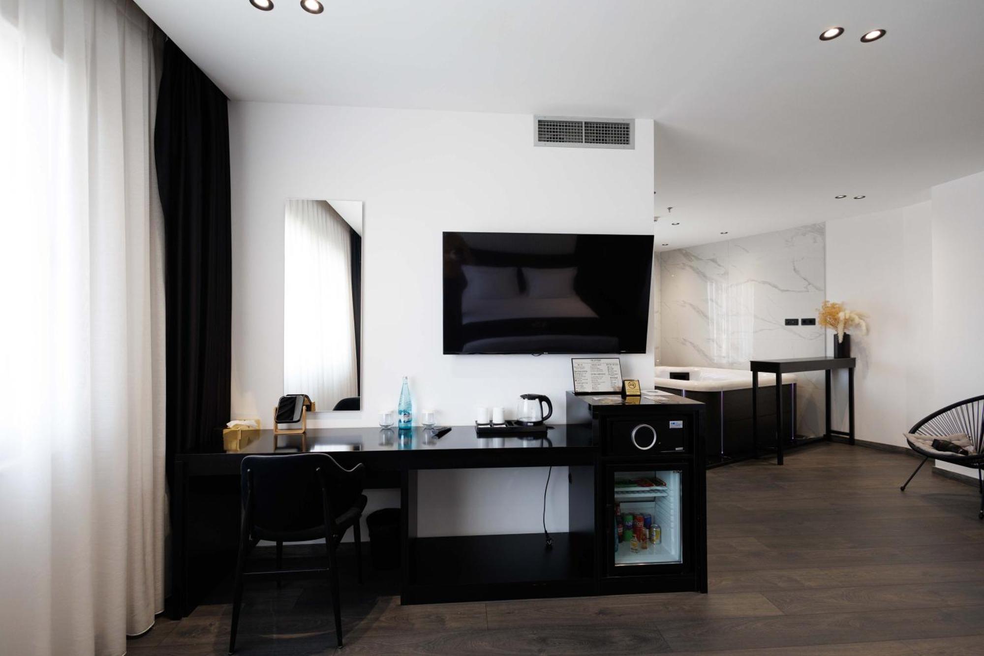 Destiny Hotel & Spa Yzberishti Екстериор снимка